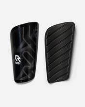 画像をギャラリービューアに読み込む, SHIELD SHIN GUARDS