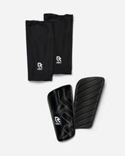 画像をギャラリービューアに読み込む, SHIELD SHIN GUARDS
